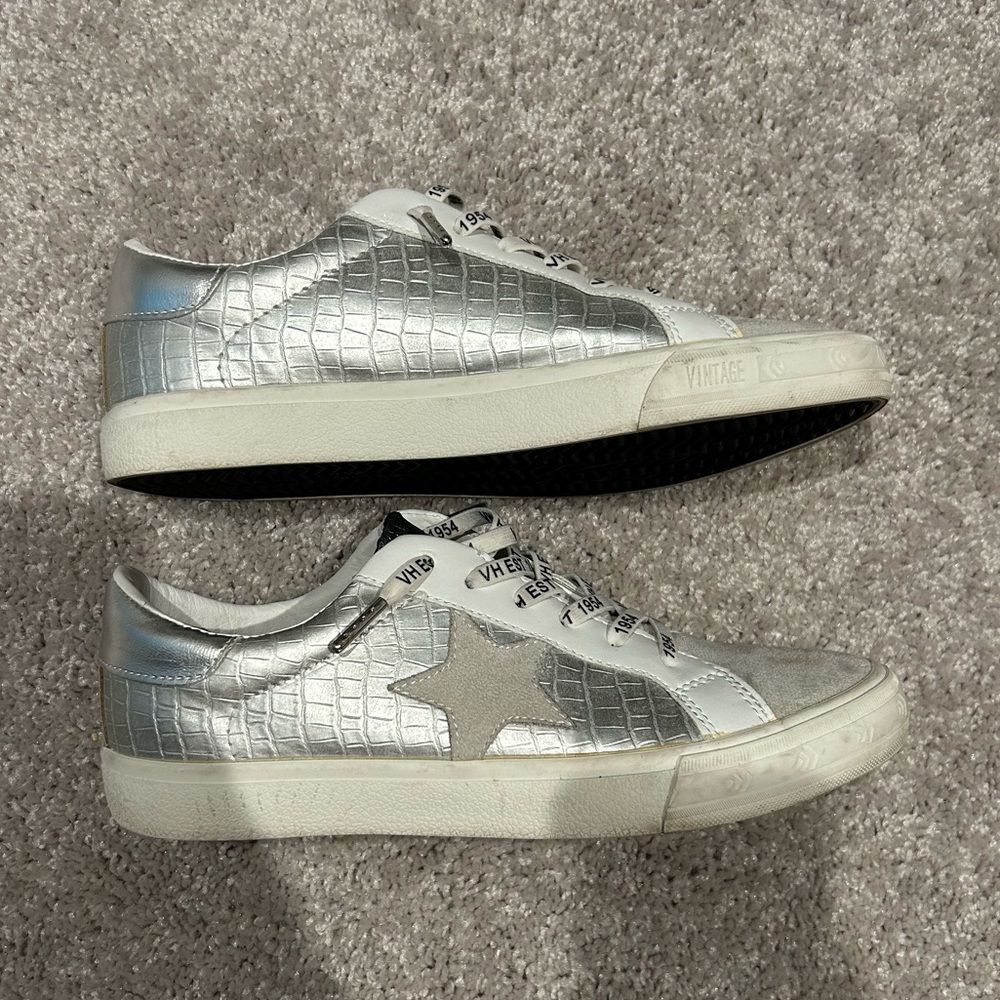 Vintage Havana sneakers